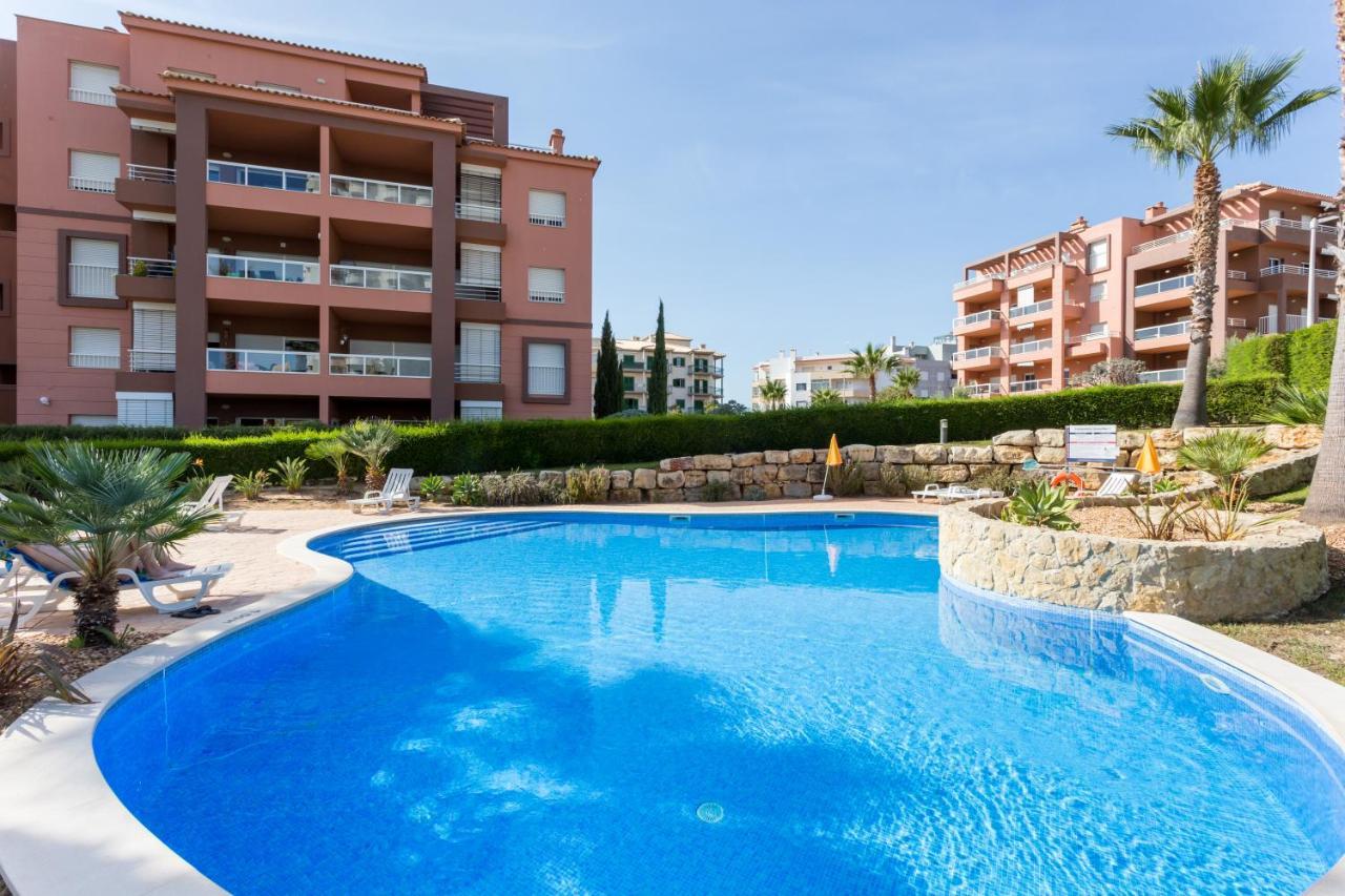 Garden Beach Luxury Apartment Litoralmar Portimão Dış mekan fotoğraf