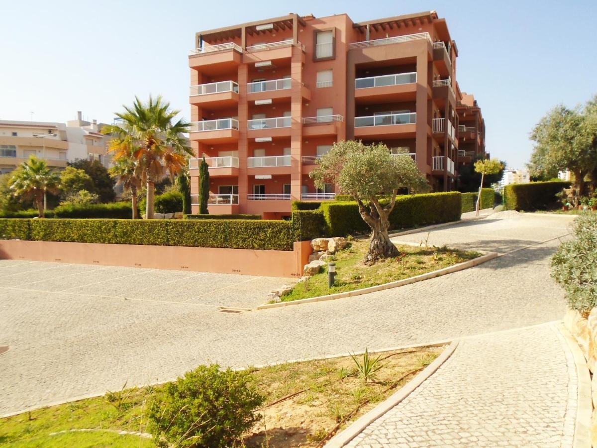 Garden Beach Luxury Apartment Litoralmar Portimão Dış mekan fotoğraf